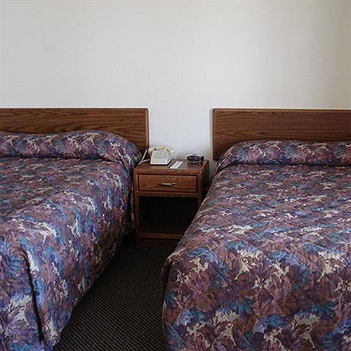 Geneva Inn Dış mekan fotoğraf